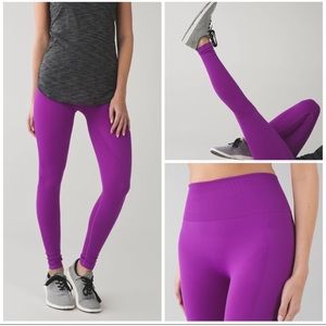 Lululemon Zoned in Tight leggings